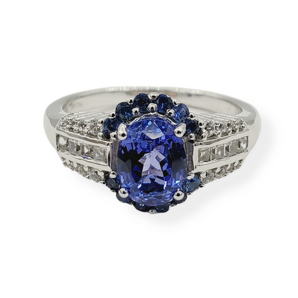 Sterling Silver Ring Set With Natural Tanzanite