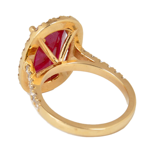 18KT Yellow Gold Ladies Ring with Oval Cut Ruby & Round Cut Diamonds