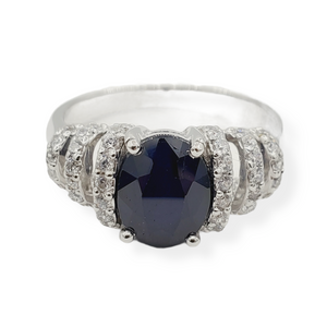 Sterling Silver Ring Set With Natural Sapphire