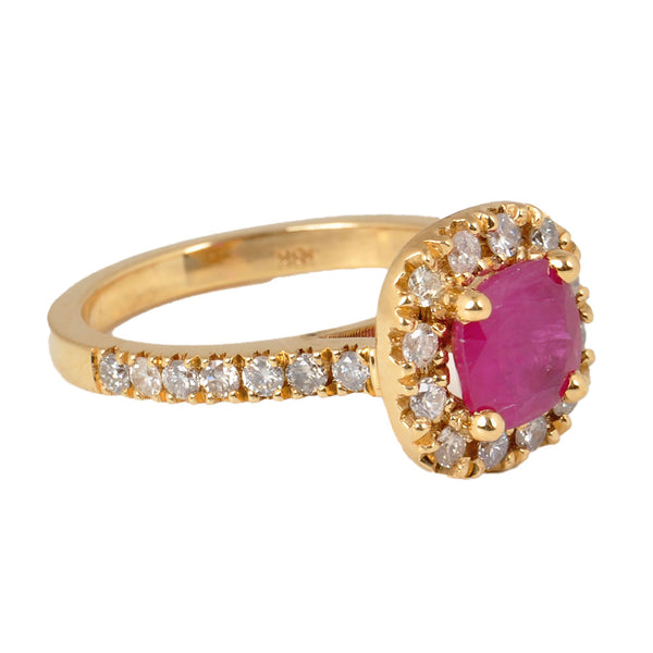 18KT Yellow gold Ladies Ring with Round Cut Ruby & Round Cut Diamonds