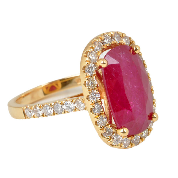 18KT Yellow Gold Ladies Ring with Oval Cut Ruby & Round Cut Diamonds